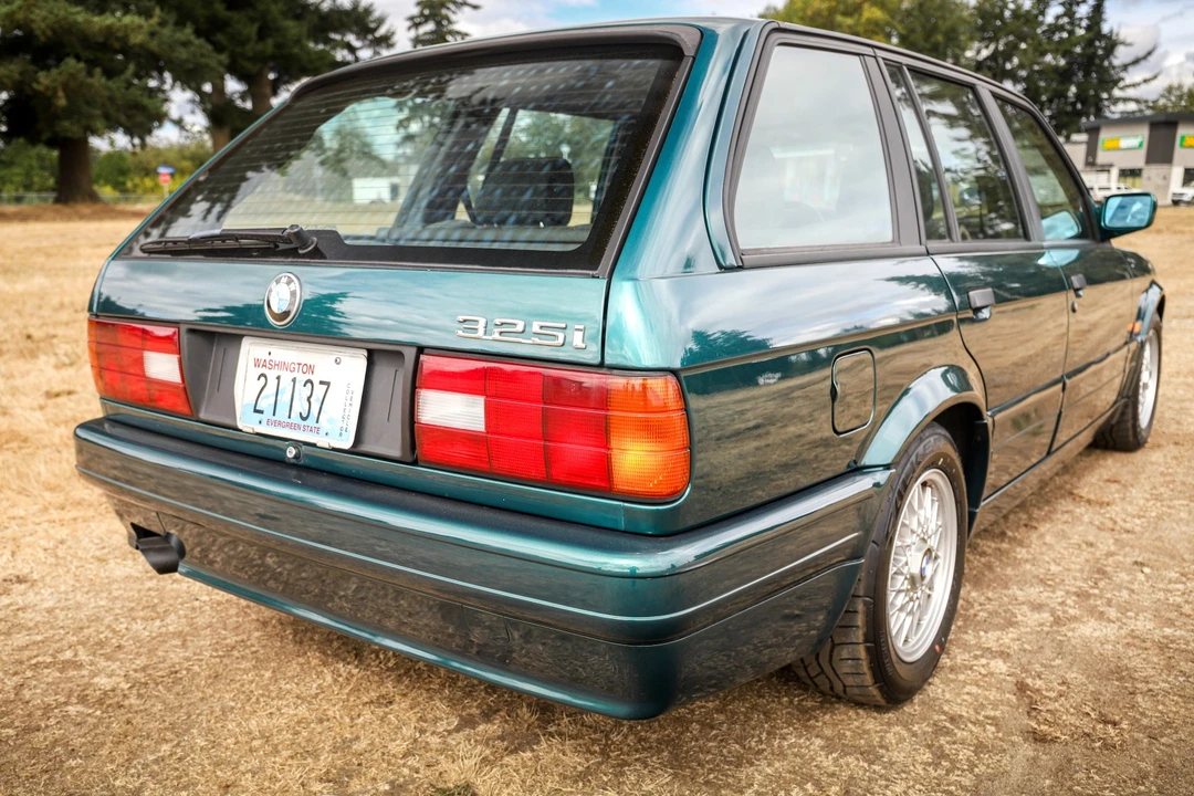 1991 BMW E30 3 Series - Image 11 of 31