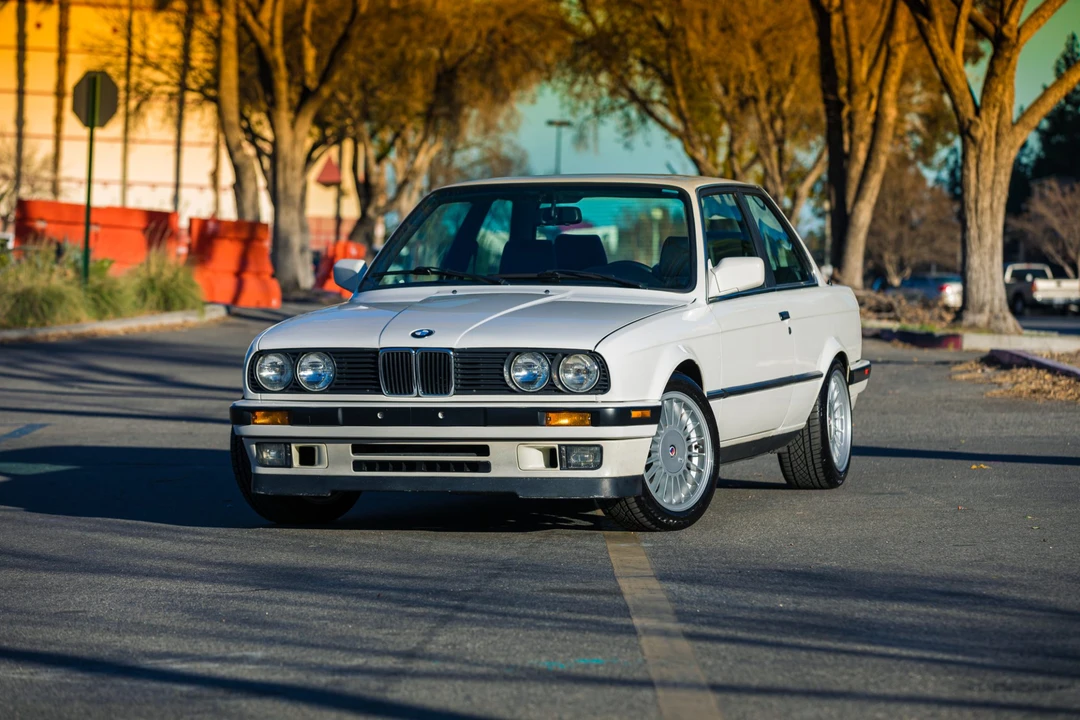 1991 BMW E30 3 Series - Image 8 of 31