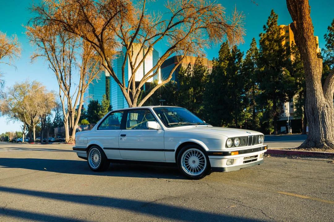 1991 BMW E30 3 Series - Image 25 of 31