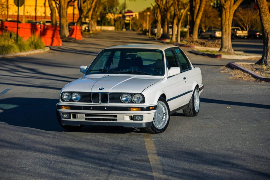 1991 BMW E30 3 Series - Image 6 of 31