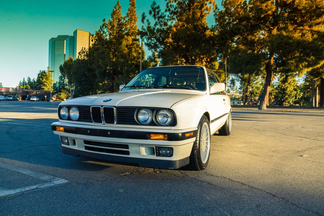 1991 BMW E30 3 Series - Image 2 of 31