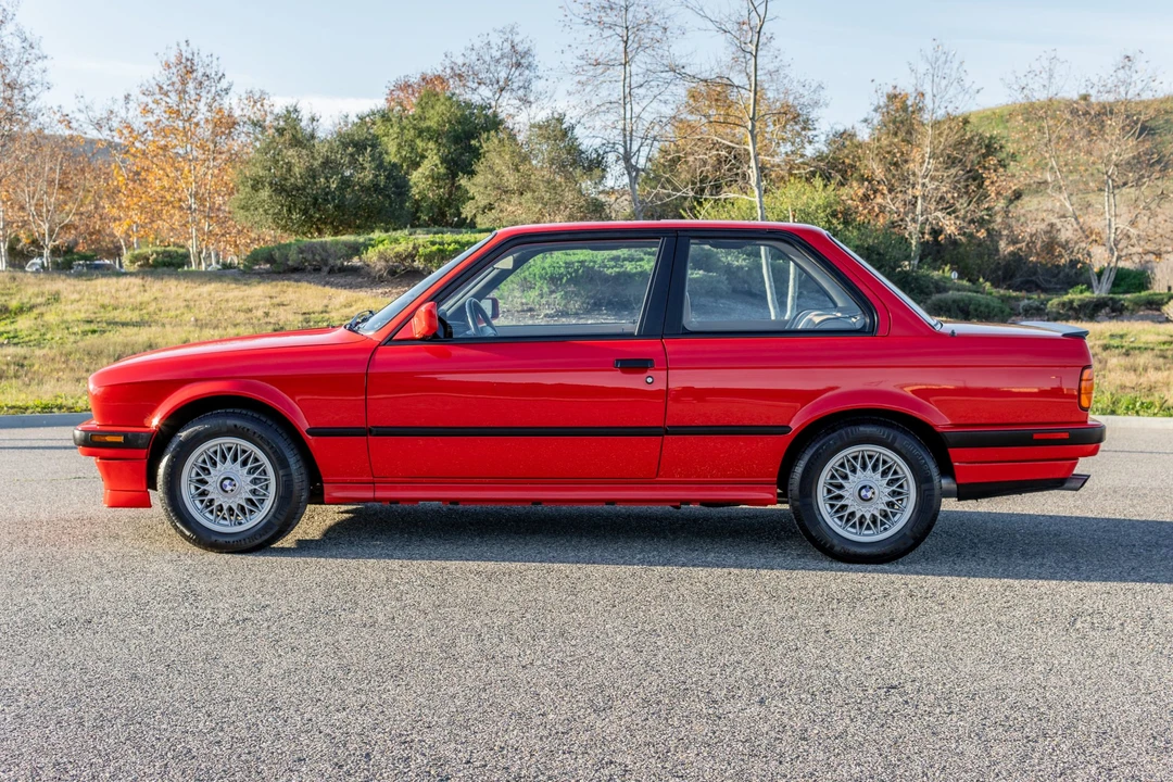 1991 BMW E30 3 Series - Image 5 of 31