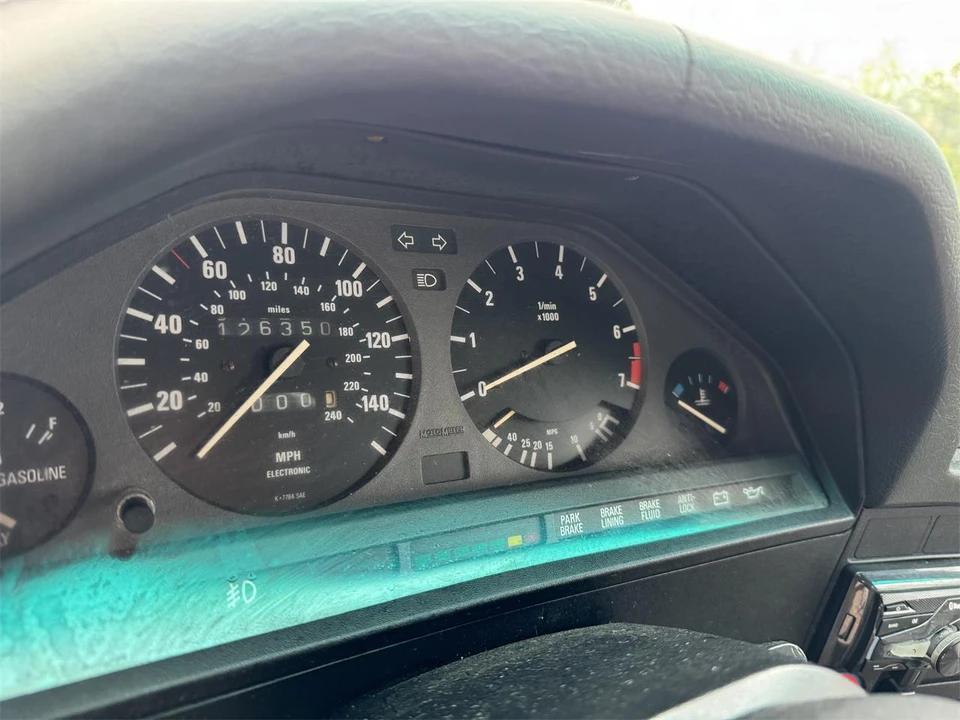 1991 BMW E30 3 Series - Image 11 of 12