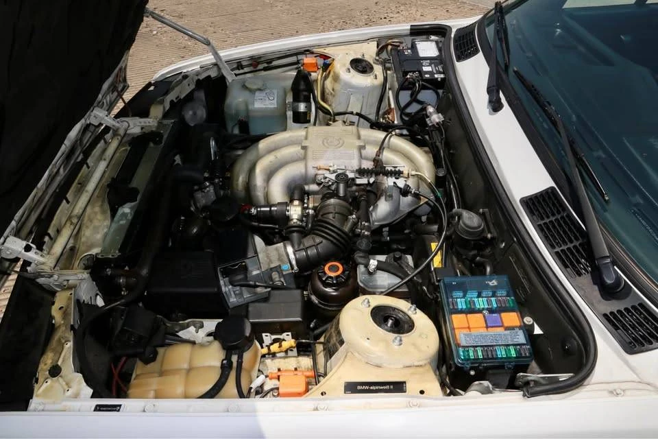 1991 BMW E30 3 Series - Image 11 of 16