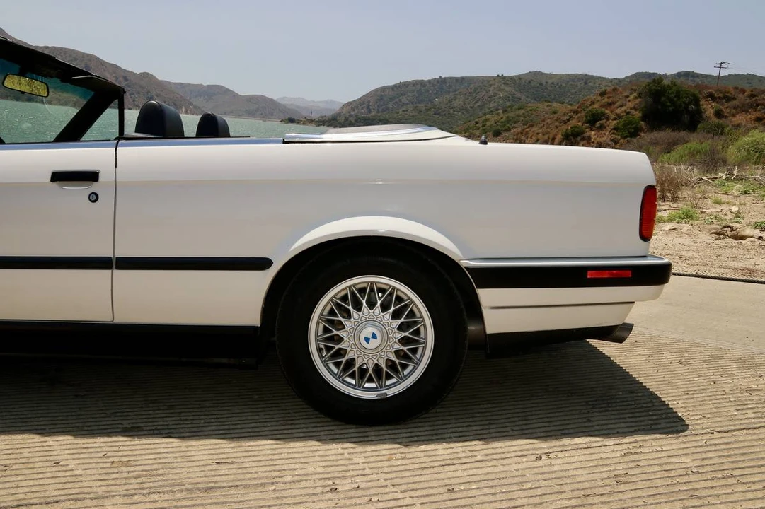 1991 BMW E30 3 Series - Image 14 of 24
