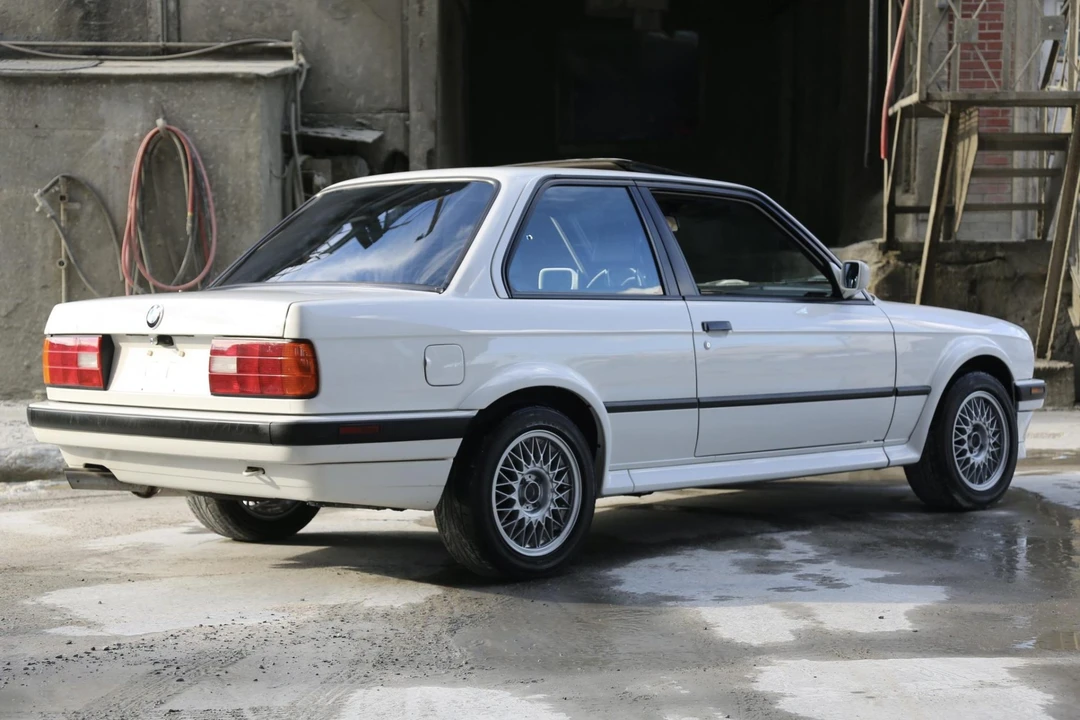 1991 BMW E30 3 Series - Image 22 of 31