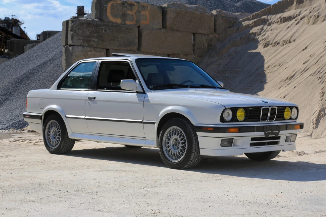1991 BMW E30 3 Series - Image 28 of 31