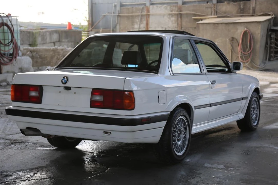 1991 BMW E30 3 Series - Image 20 of 31