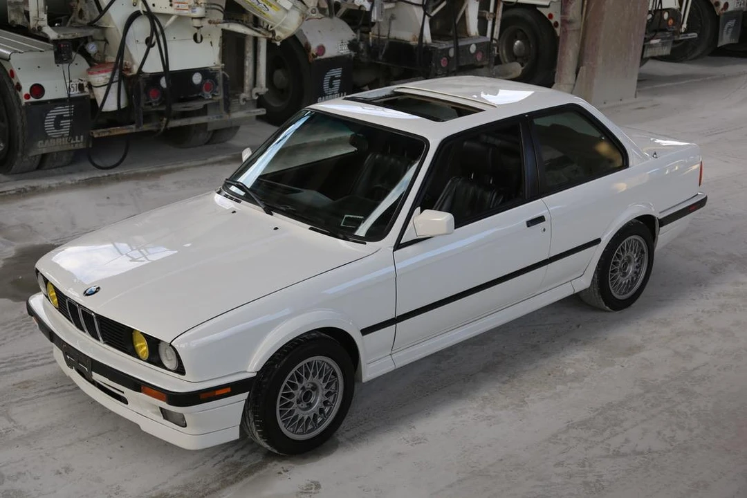 1991 BMW E30 3 Series - Image 9 of 31