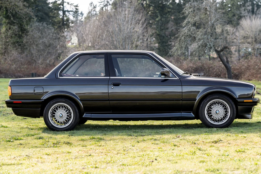 1991 BMW E30 3 Series - Image 5 of 31