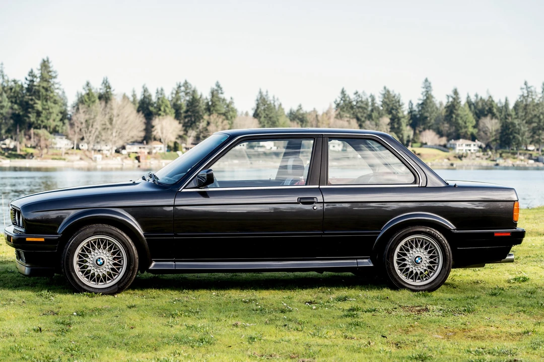 1991 BMW E30 3 Series - Image 9 of 31