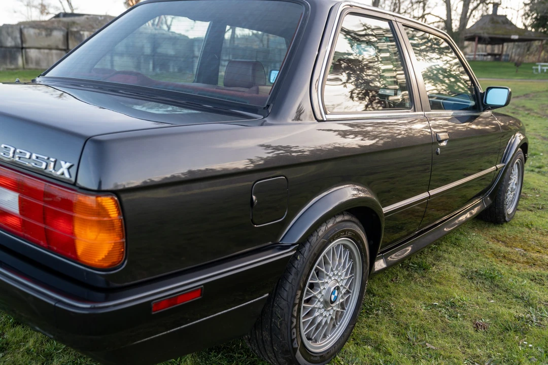 1991 BMW E30 3 Series - Image 17 of 31
