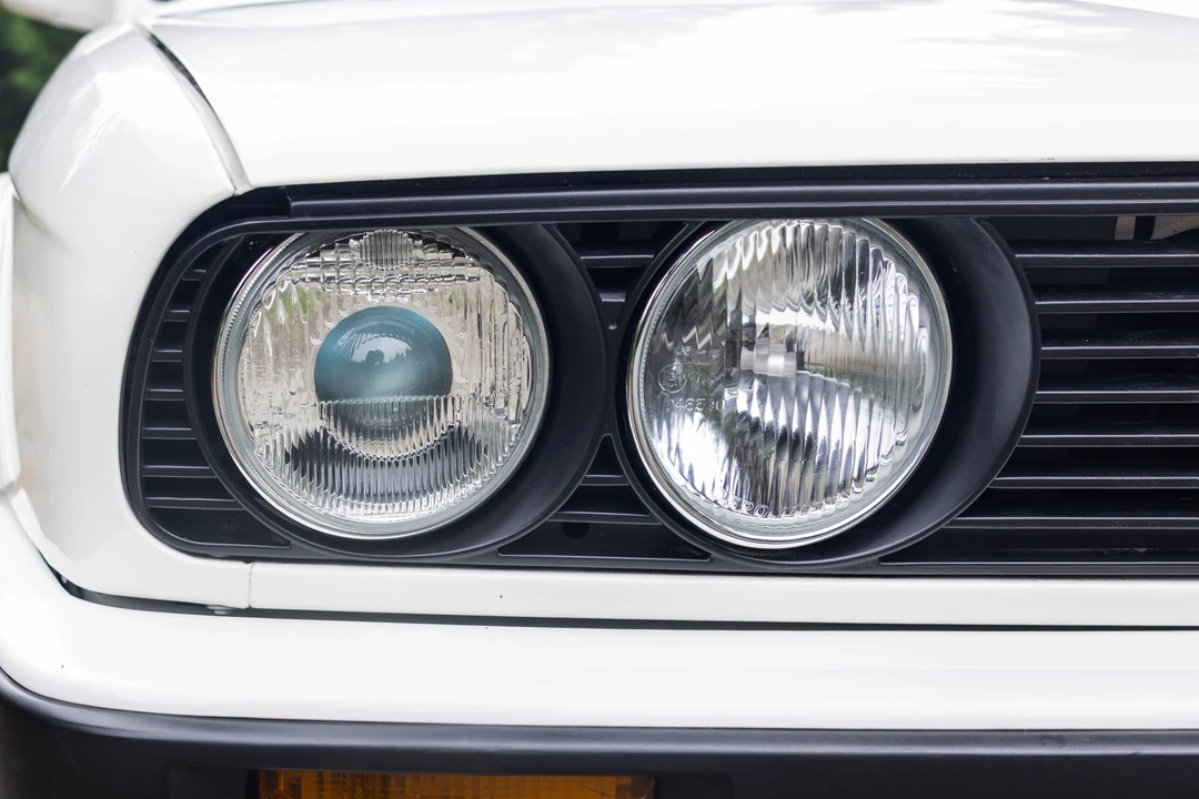1991 BMW E30 3 Series - Image 14 of 31