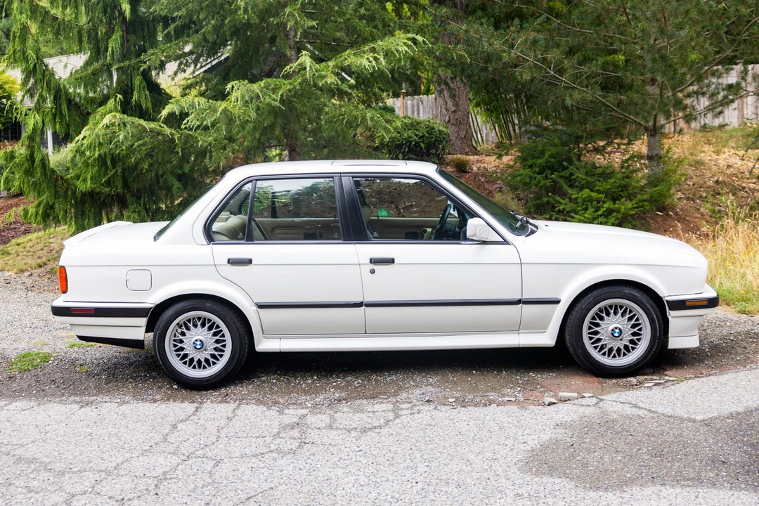 1991 BMW E30 3 Series - Image 4 of 31