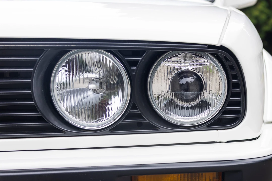 1991 BMW E30 3 Series - Image 11 of 31