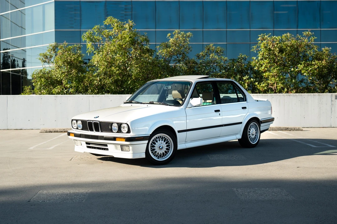 1991 BMW E30 3 Series - Image 2 of 31