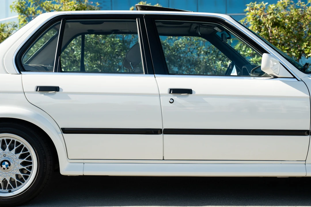 1991 BMW E30 3 Series - Image 26 of 31