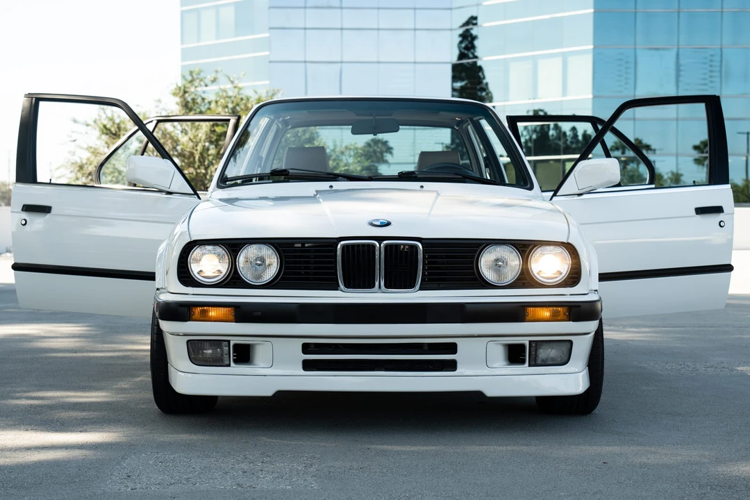 1991 BMW E30 3 Series - Image 15 of 31