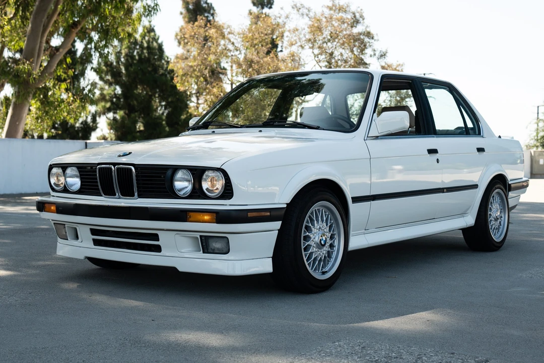 1991 BMW E30 3 Series - Image 3 of 31