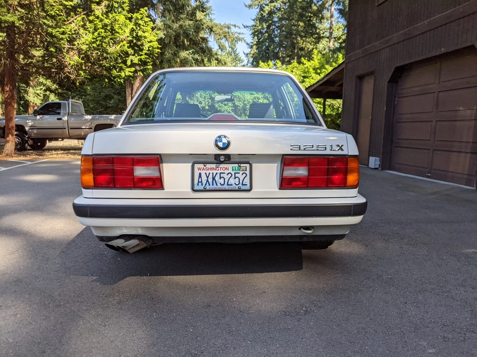 1991 BMW E30 3 Series - Image 16 of 31