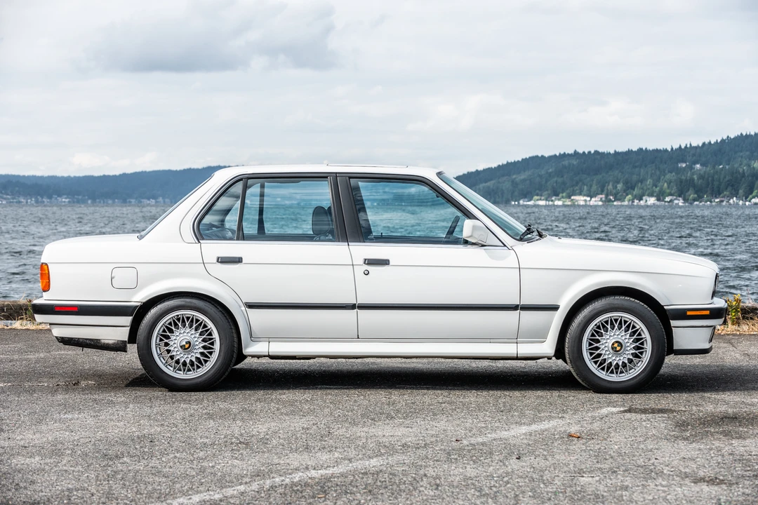 1991 BMW E30 3 Series - Image 11 of 31