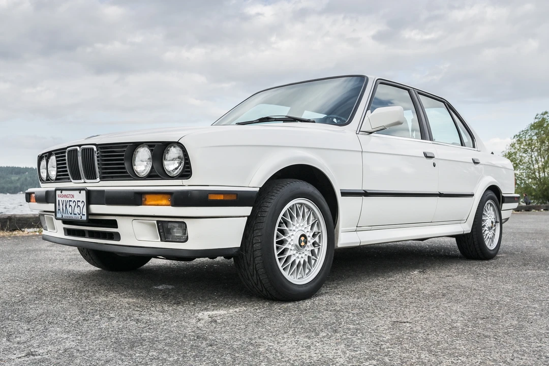 1991 BMW E30 3 Series - Image 2 of 31