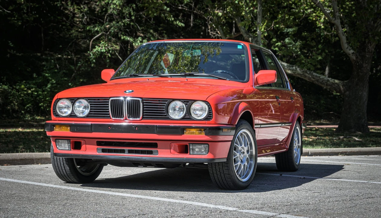 1991 BMW E30 3 Series - Image 2 of 31