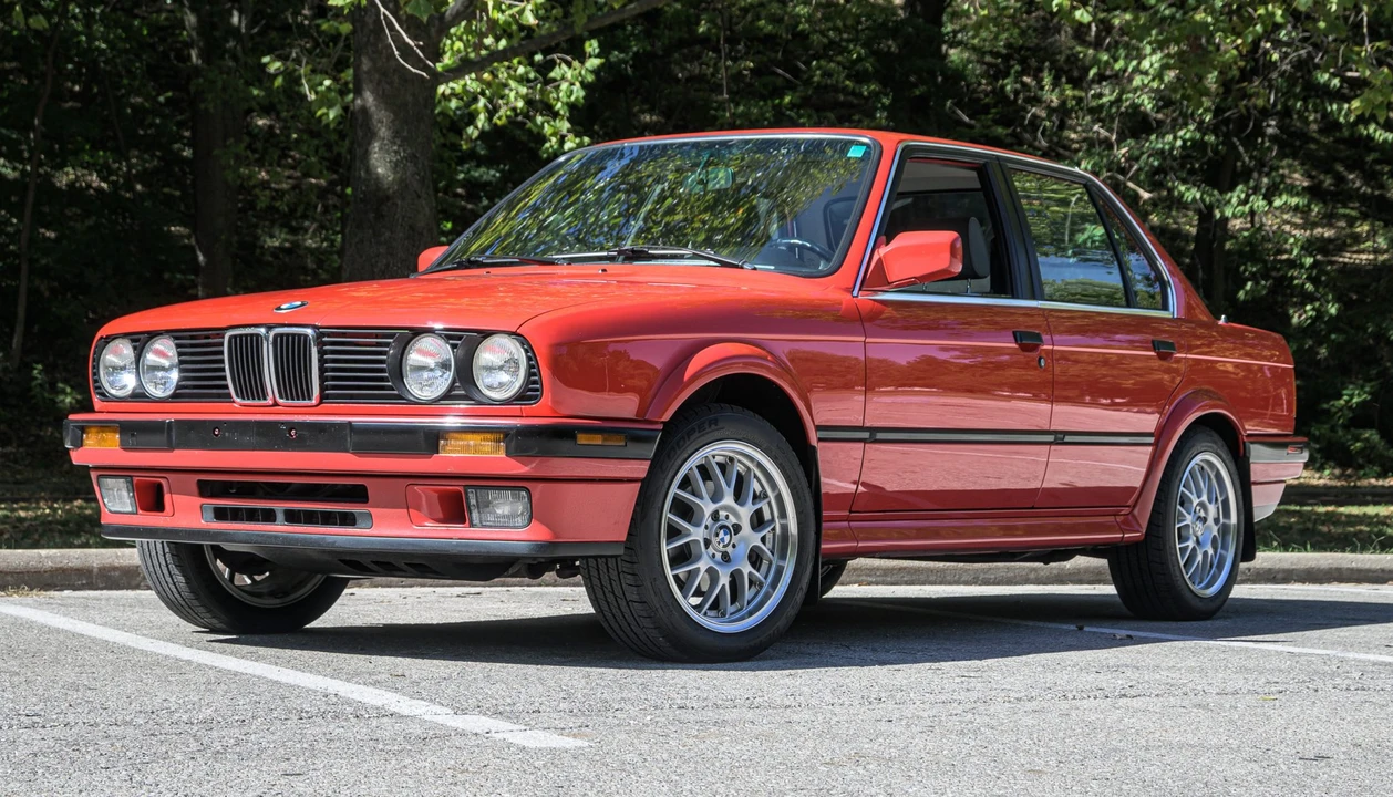1991 BMW E30 3 Series - Image 11 of 31