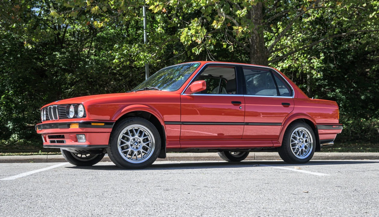 1991 BMW E30 3 Series - Image 14 of 31