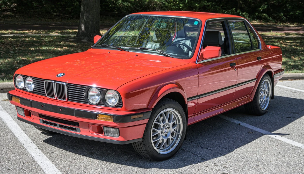 1991 BMW E30 3 Series - Image 10 of 31