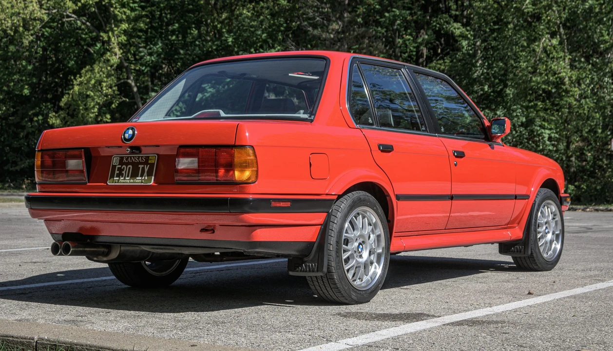 1991 BMW E30 3 Series - Image 25 of 31