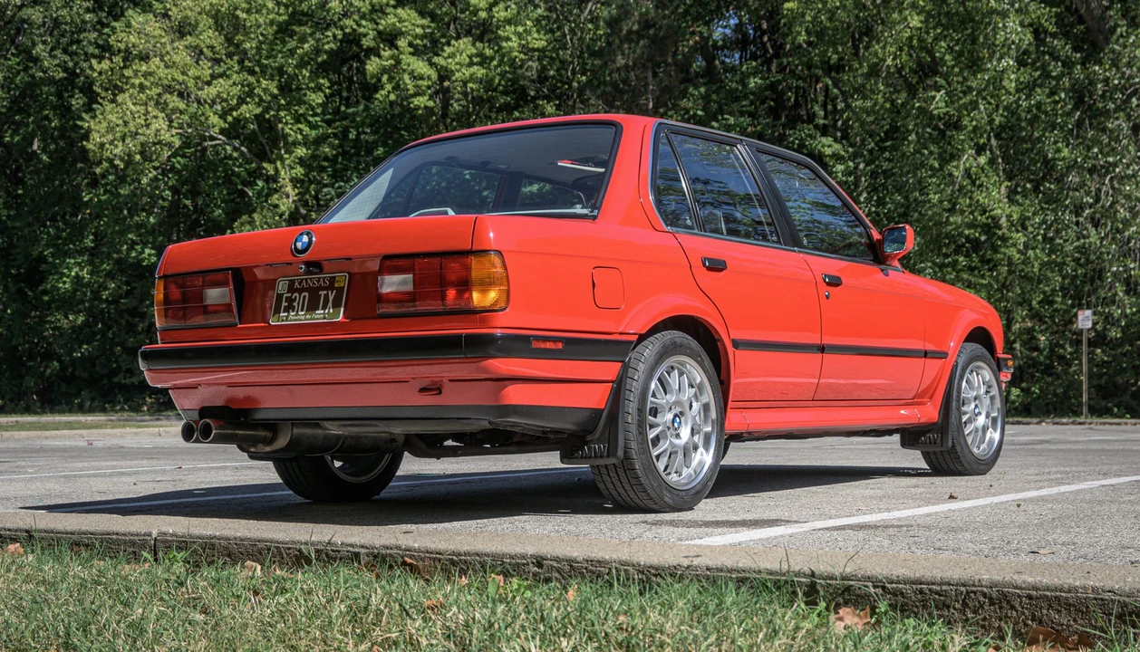 1991 BMW E30 3 Series - Image 26 of 31