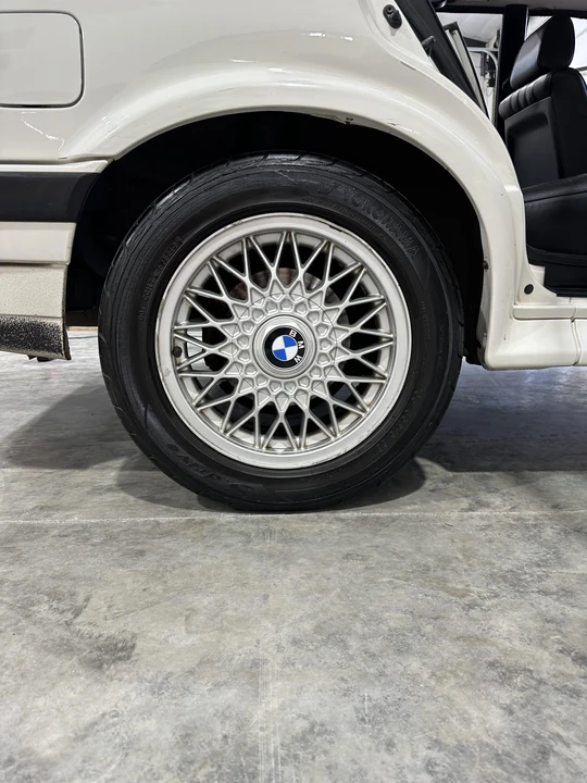 1991 BMW E30 3 Series - Image 17 of 31