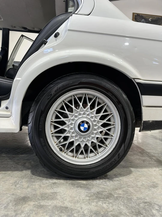 1991 BMW E30 3 Series - Image 16 of 31