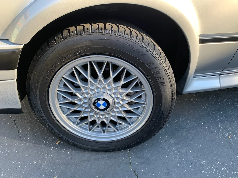 1991 BMW E30 3 Series - Image 25 of 31
