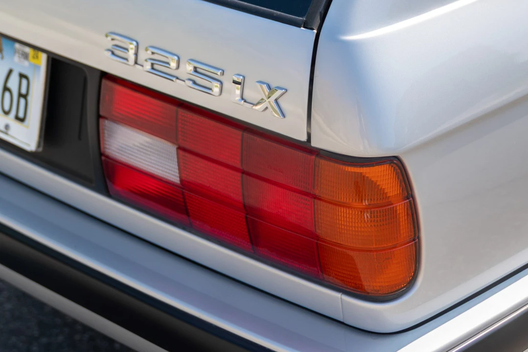 1991 BMW E30 3 Series - Image 17 of 31