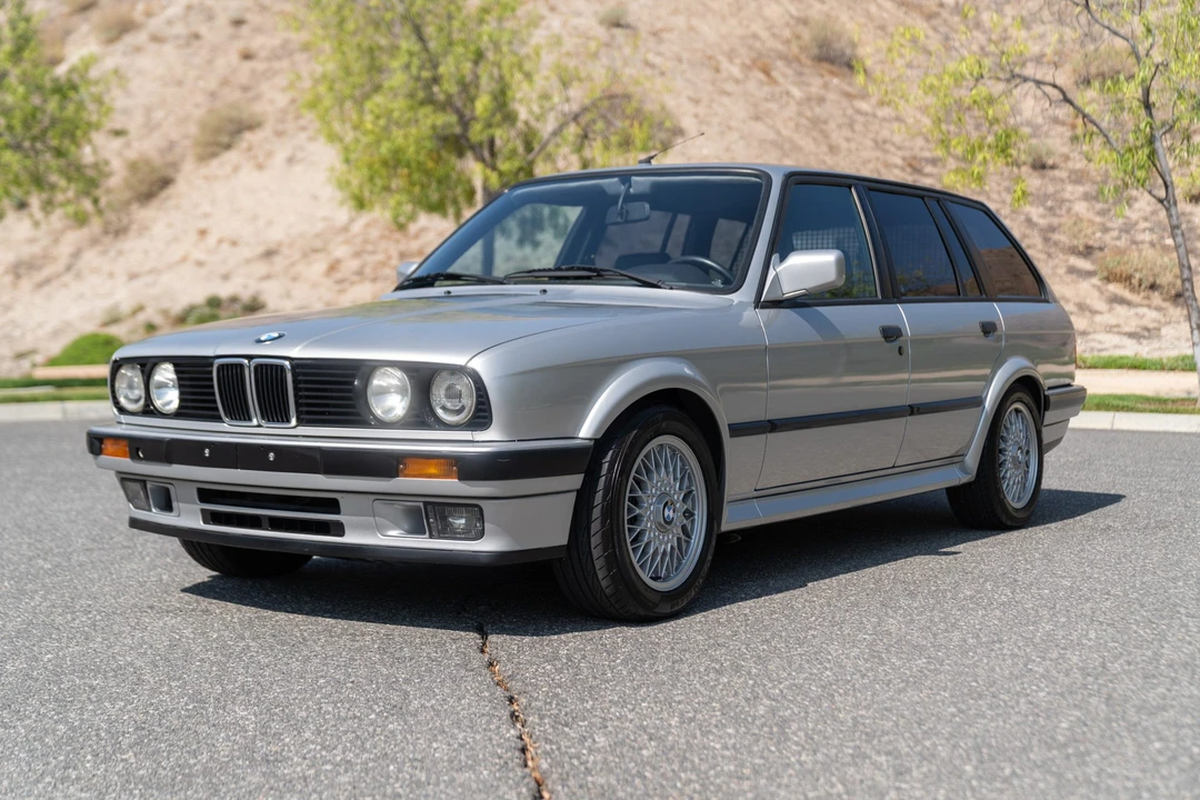 1991 BMW E30 3 Series - Image 2 of 31