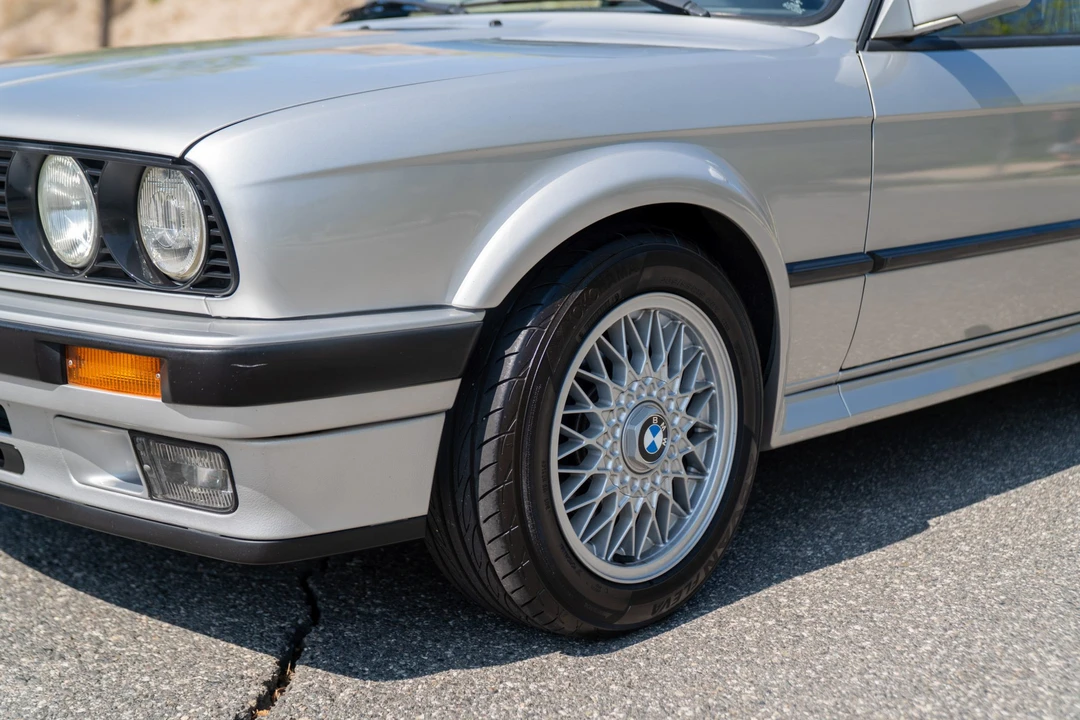 1991 BMW E30 3 Series - Image 10 of 31