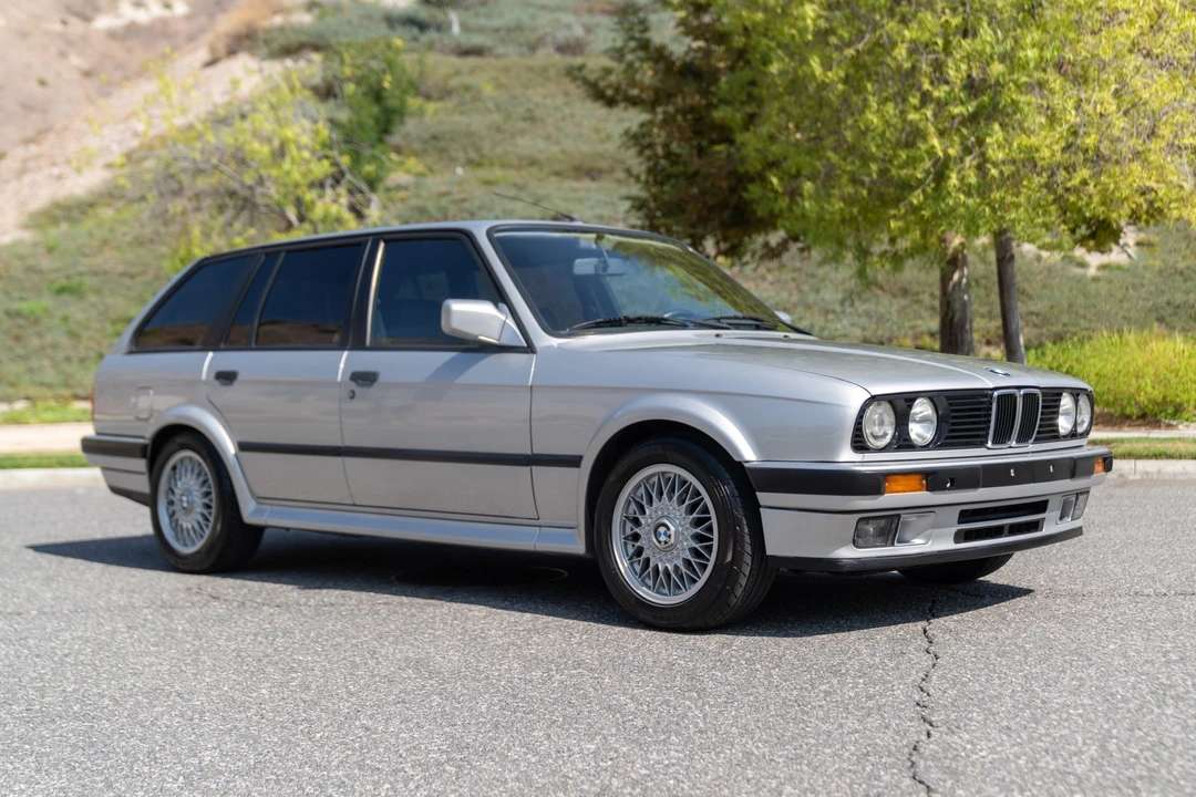 1991 BMW E30 3 Series - Image 4 of 31