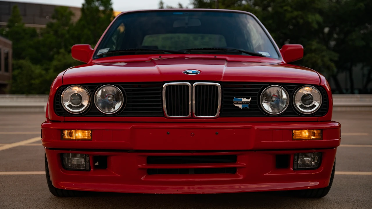 1991 BMW E30 3 Series - Image 3 of 31