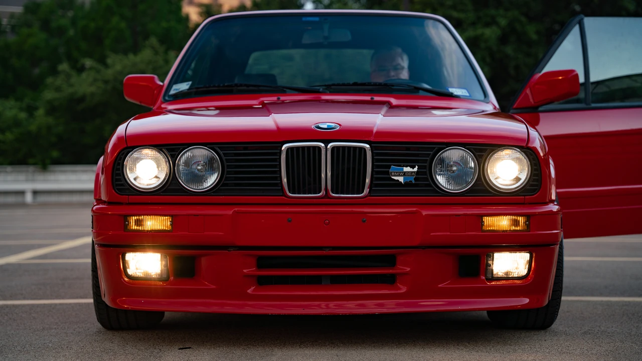 1991 BMW E30 3 Series - Image 4 of 31
