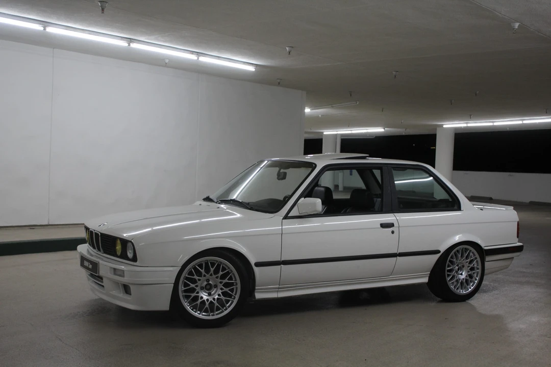 1991 BMW E30 3 Series - Image 7 of 31