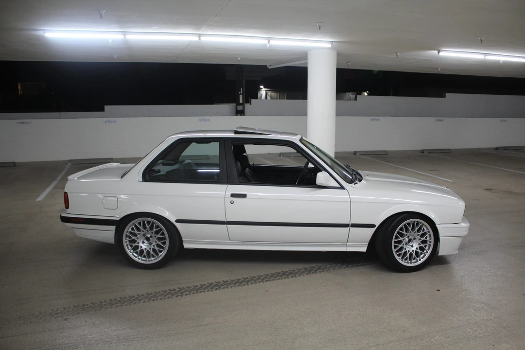 1991 BMW E30 3 Series - Image 26 of 31
