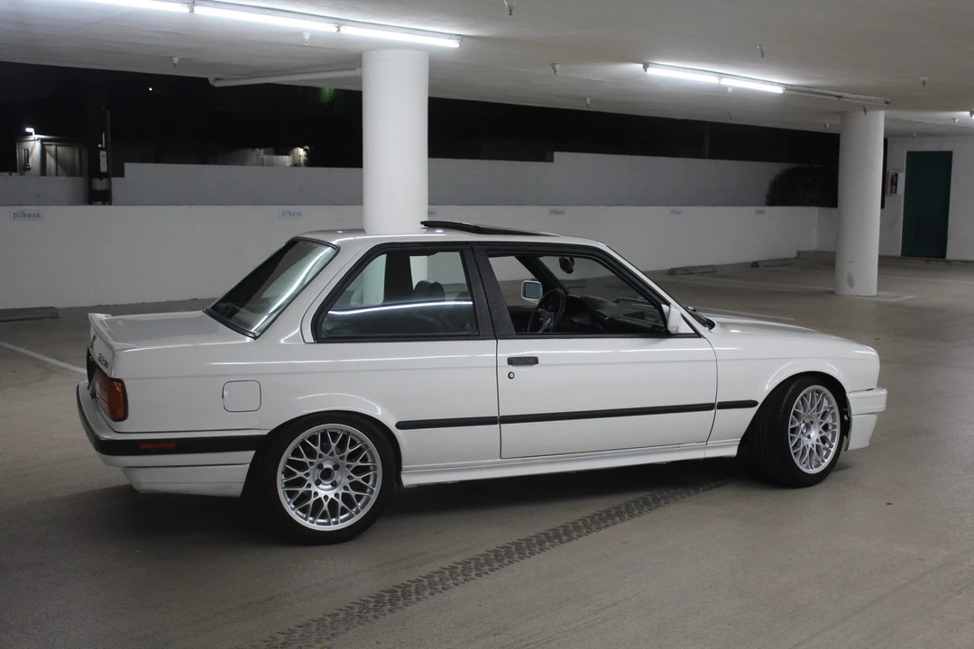 1991 BMW E30 3 Series - Image 25 of 31