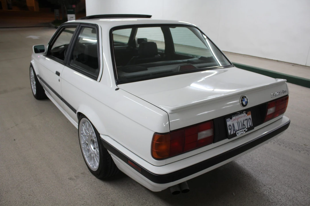 1991 BMW E30 3 Series - Image 16 of 31