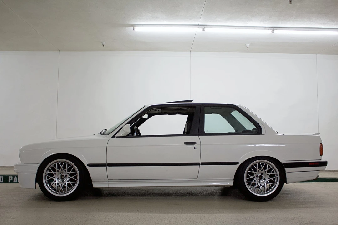 1991 BMW E30 3 Series - Image 12 of 31