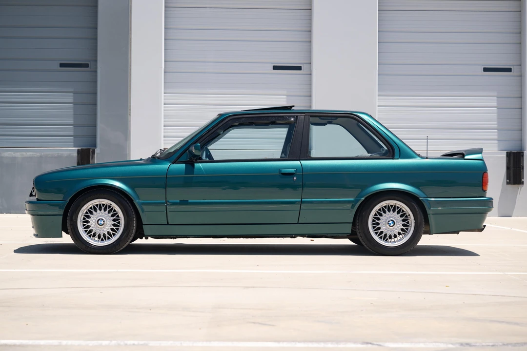 1991 BMW E30 3 Series - Image 3 of 31