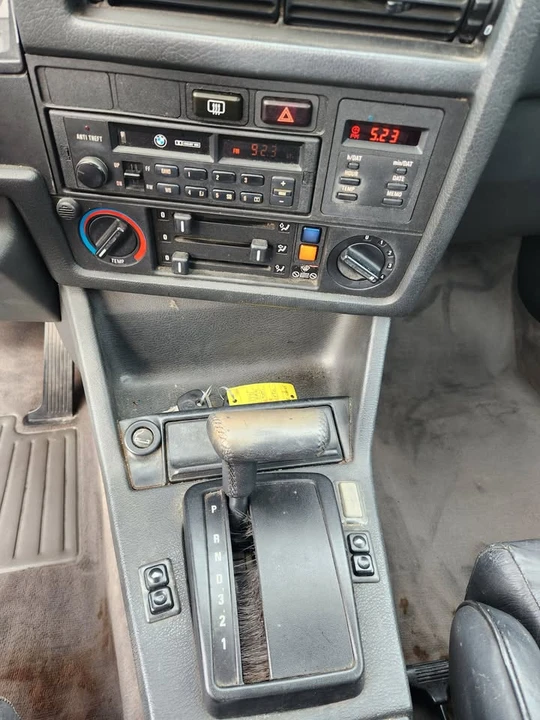 1991 BMW E30 3 Series - Image 19 of 20