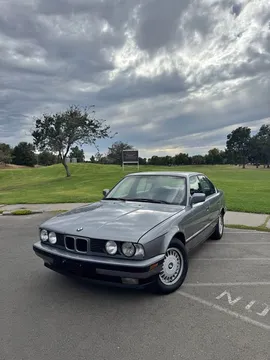 1991 BMW 5 Series 525i Sedan 4D