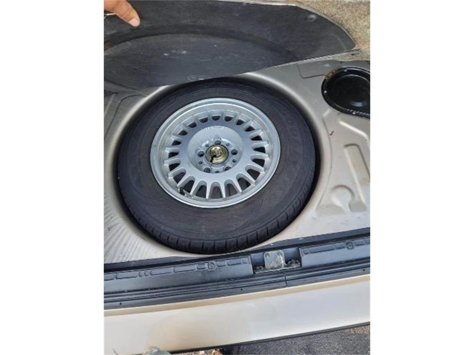 1991 BMW E34 5 Series - Image 2 of 7